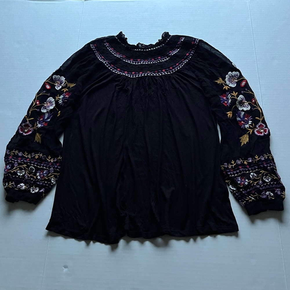 Akemi + Kin Louise Black Floral Embroidery Sheer Long Sleeve Boho Peasant Top - Picture 5 of 16